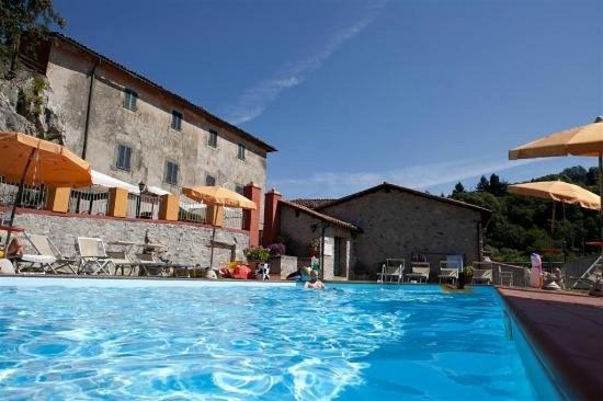 Agriturismo I Cerretelli Барга Екстериор снимка
